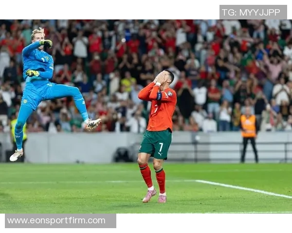 C罗小腿射门破门助球队领先菲利克斯策动科曼完美助攻展现默契