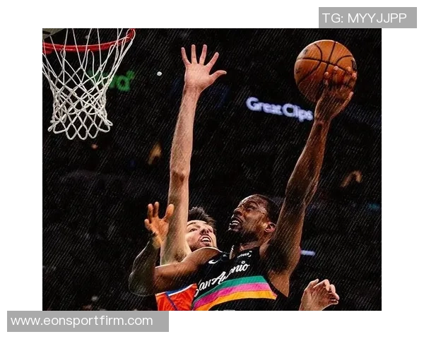 文班亚马半场替补表现稳健11分钟内贡献7分4板正负值1展现潜力